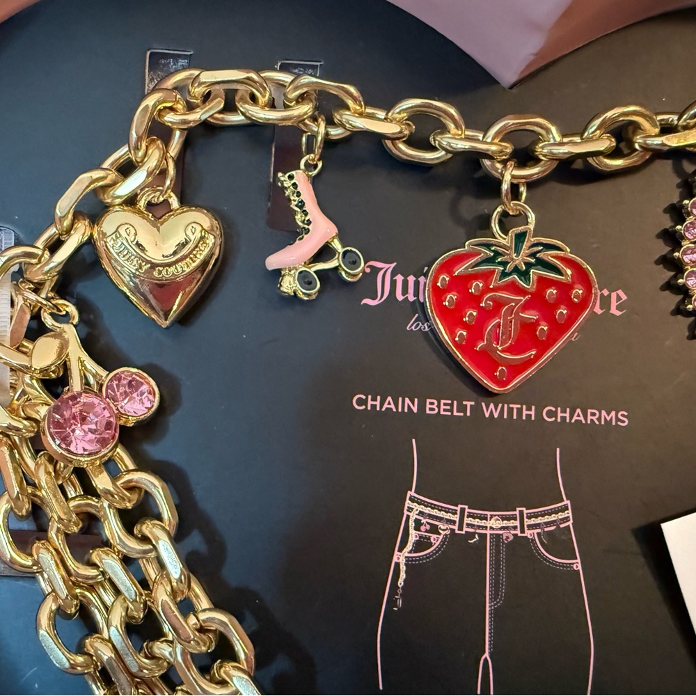 Juicy Couture Los Angeles NWT Sz M/L Gold Tone Chunky Chain Charm Metal Belt - Picture 3 of 6